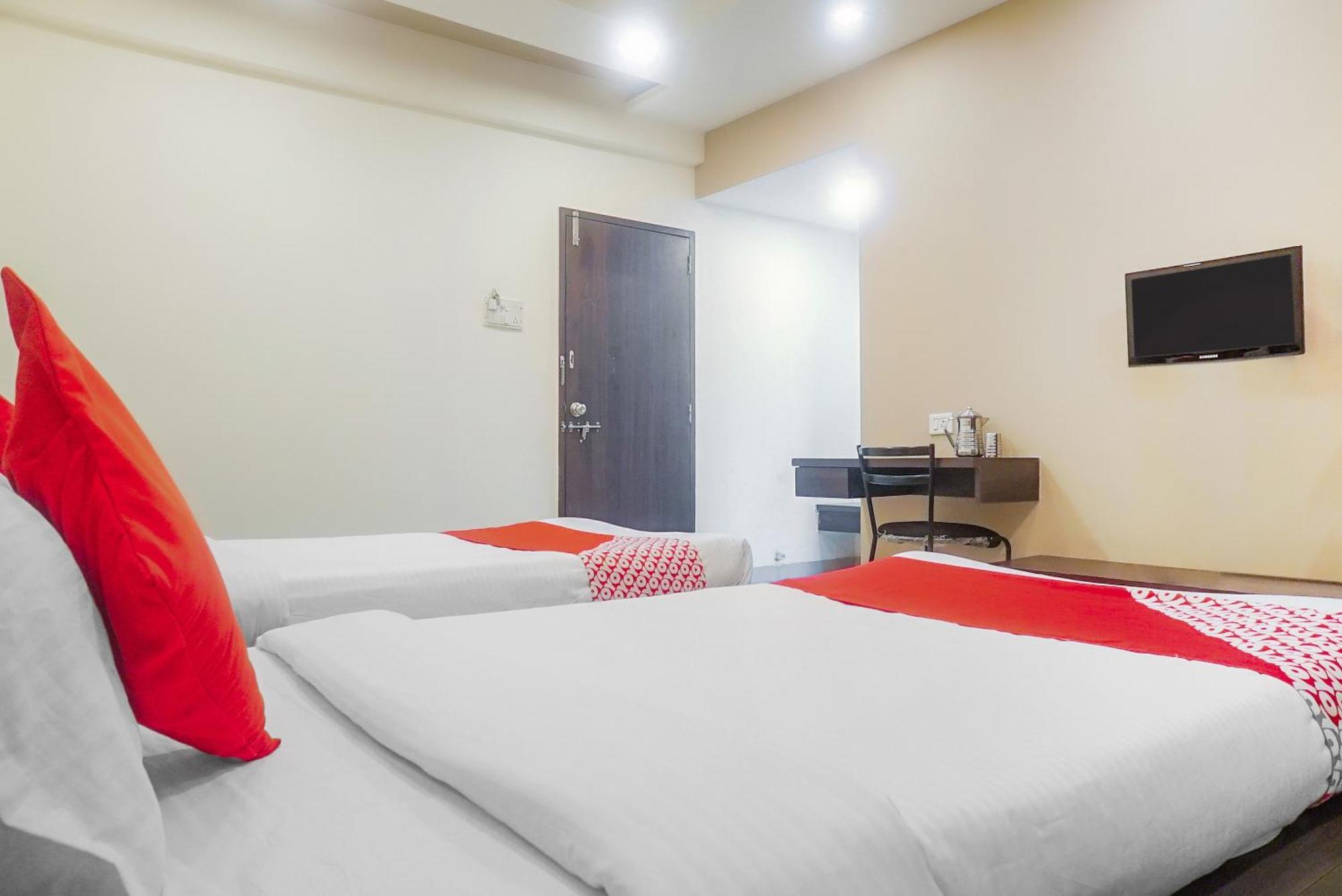Hotel O Paradise Inn Talegaon Dabhade Экстерьер фото